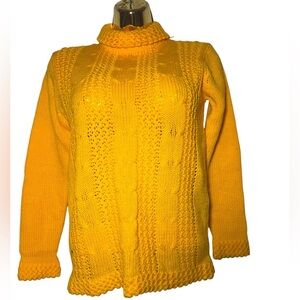 Cozy Yellow Cable Knit Sweater M